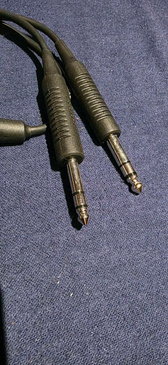 Bose A30 Aviation Headset - Image 4