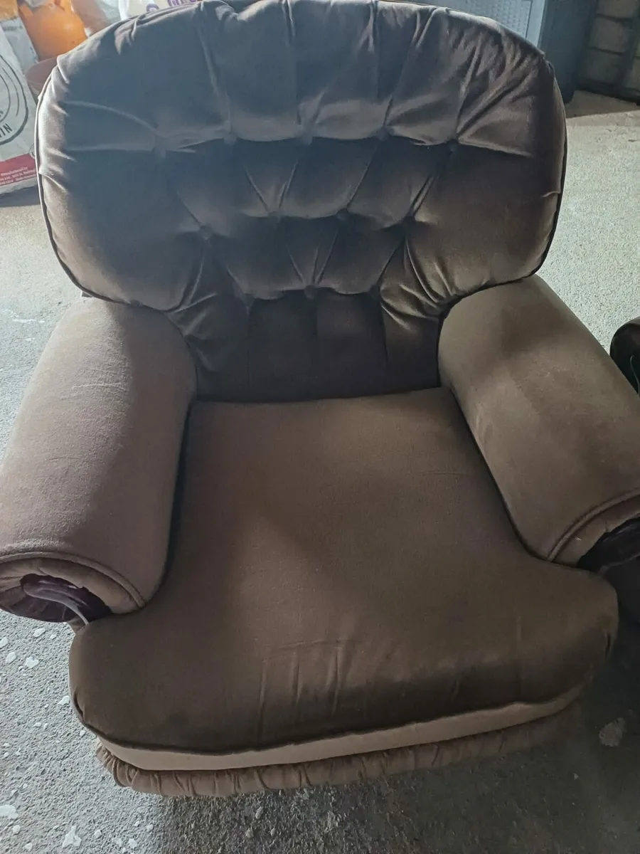 Suite of furniture - Image 4