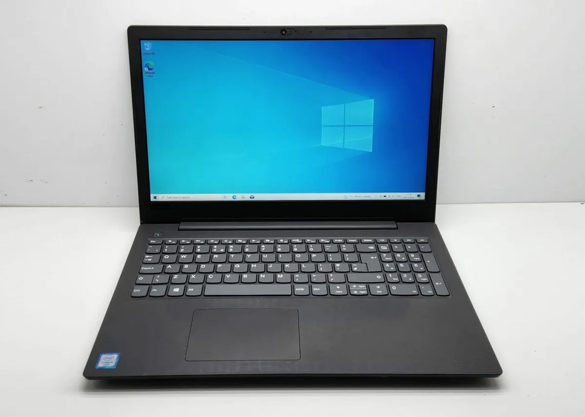 Lenovo V130-15IKB- i5/20GB RAM/ Laptop with CD-DVD