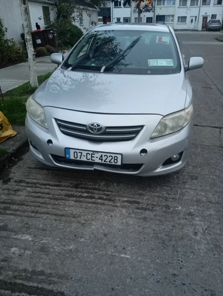 Toyota Corolla 2007 - Image 2