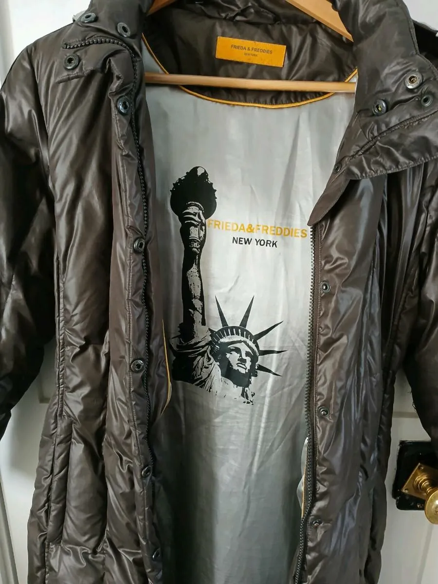 Frieda & Freddies New York Brown Puffer Coat. - Image 4