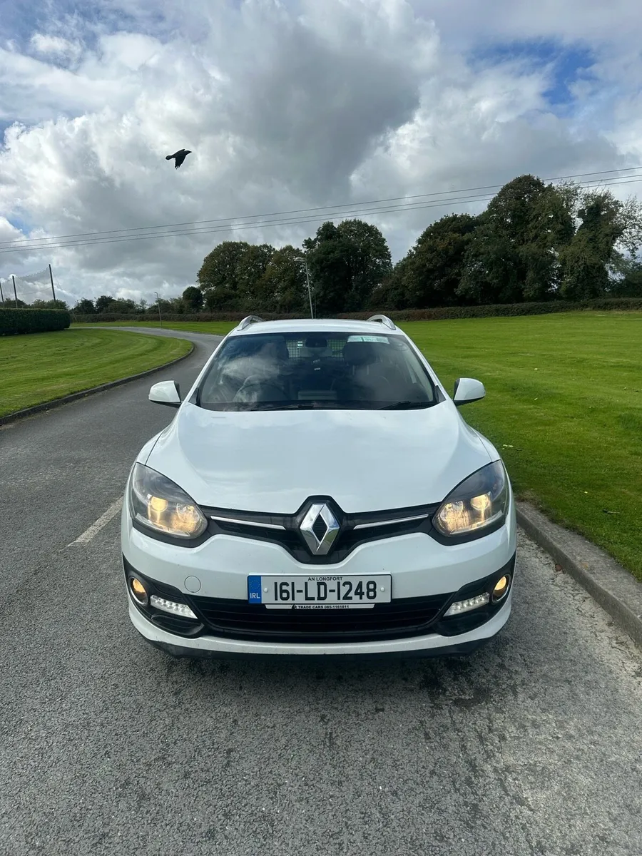 Renault Megane Estate 2016 - Image 2