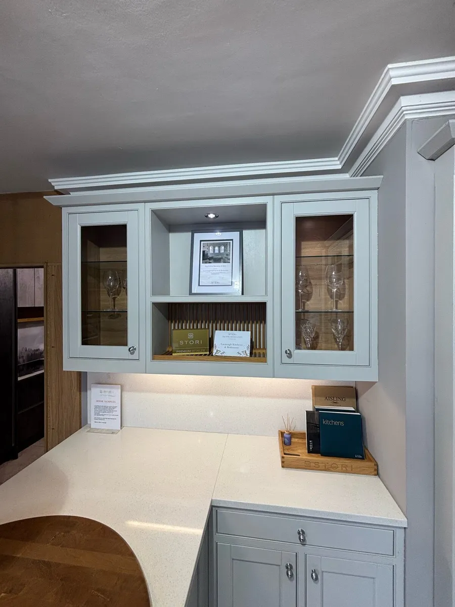 EX DISPLAY KITCHENS. - Image 4