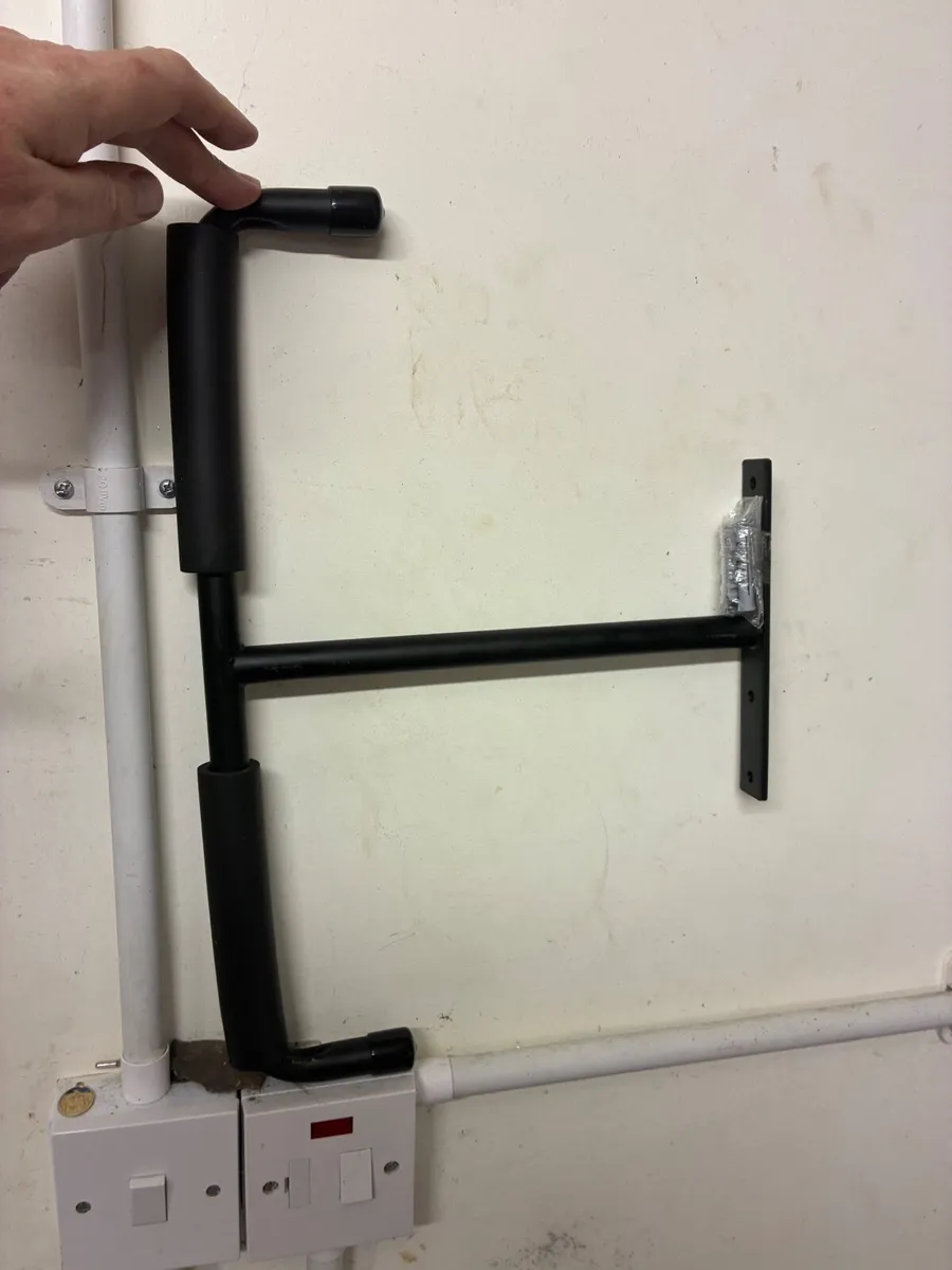Steel wall hooks - Image 1