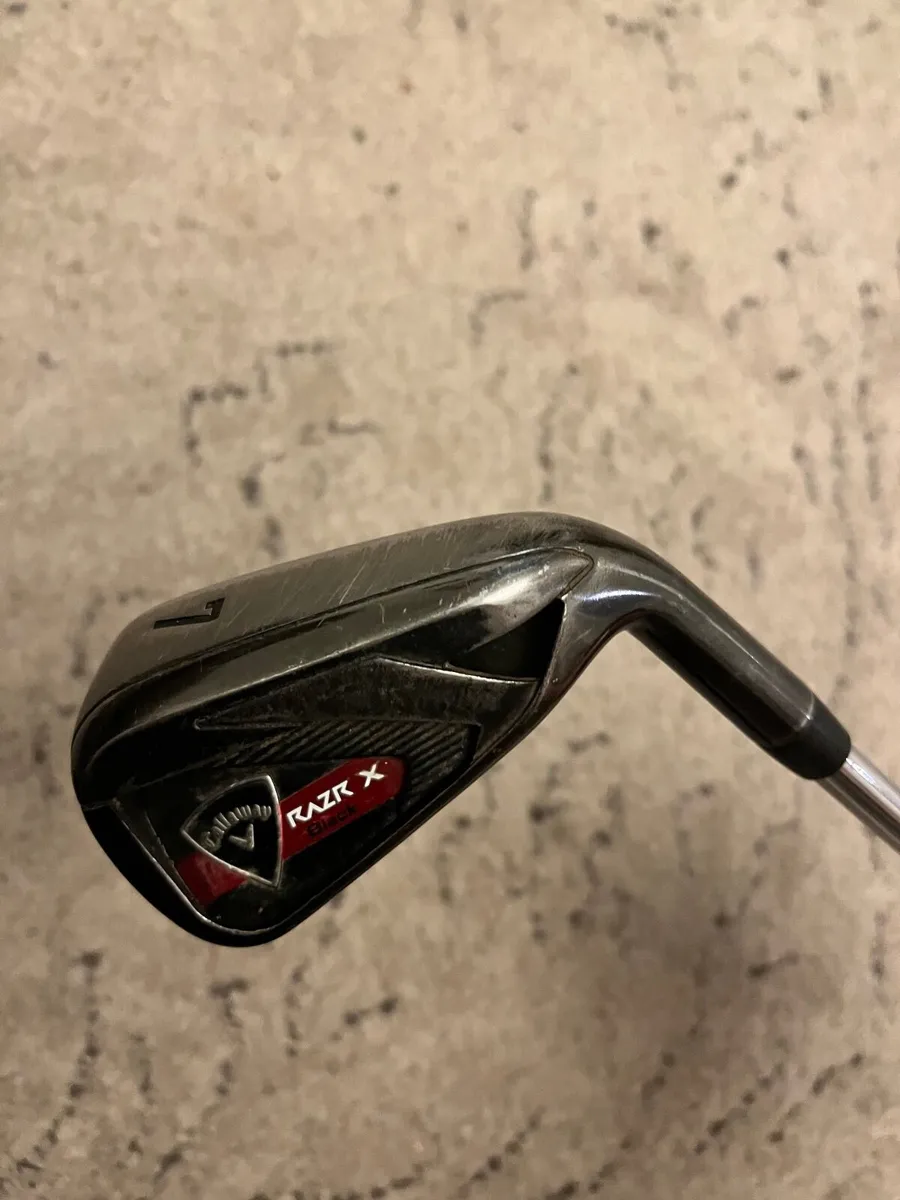 Callaway razr-x black iron set (4-pw) - Image 2