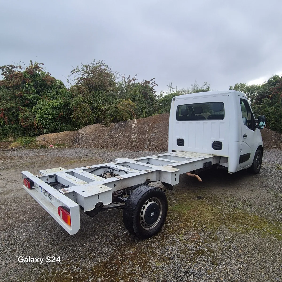 2019 Renault mavano 3.2 rwd - Image 4