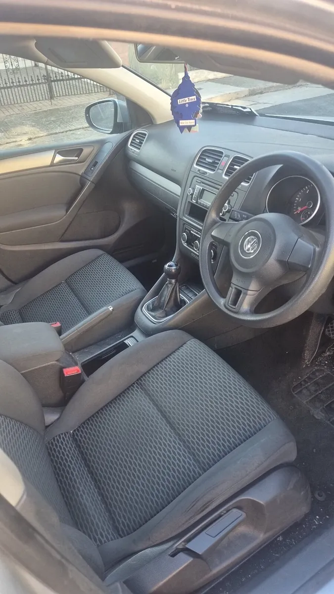 2010 volkswagen Golf 1.6 tdi - Image 4