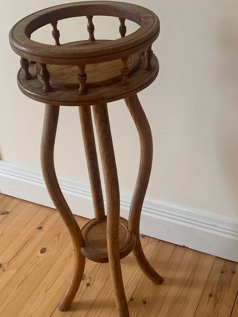 Plant/Lamp Stand - Image 4