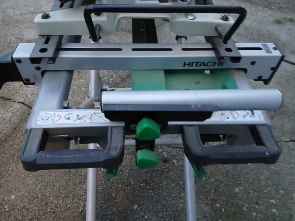 mitre saw - Image 2