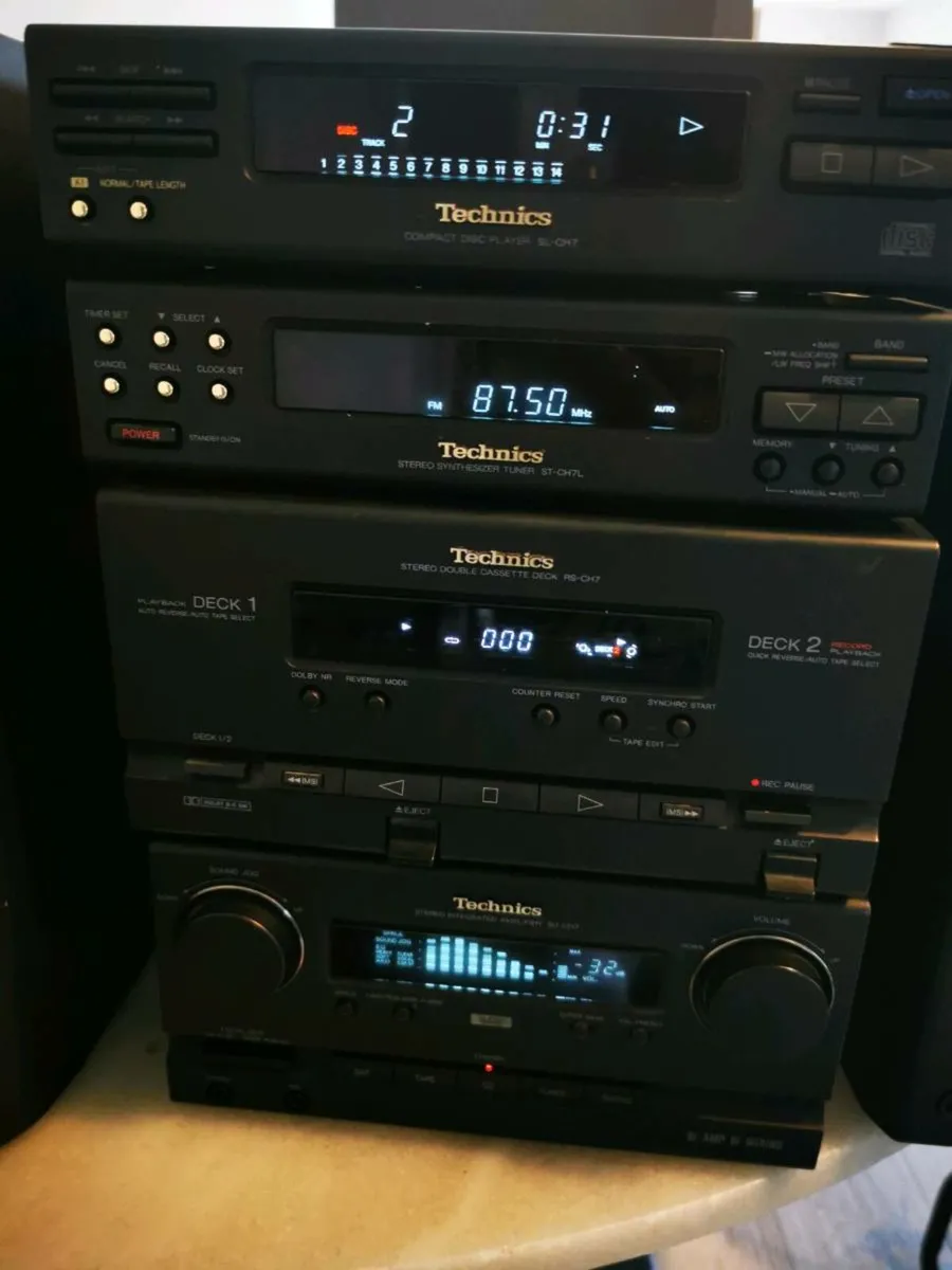Technics Hi-Fi- Classy ! Amazing sound - Image 2