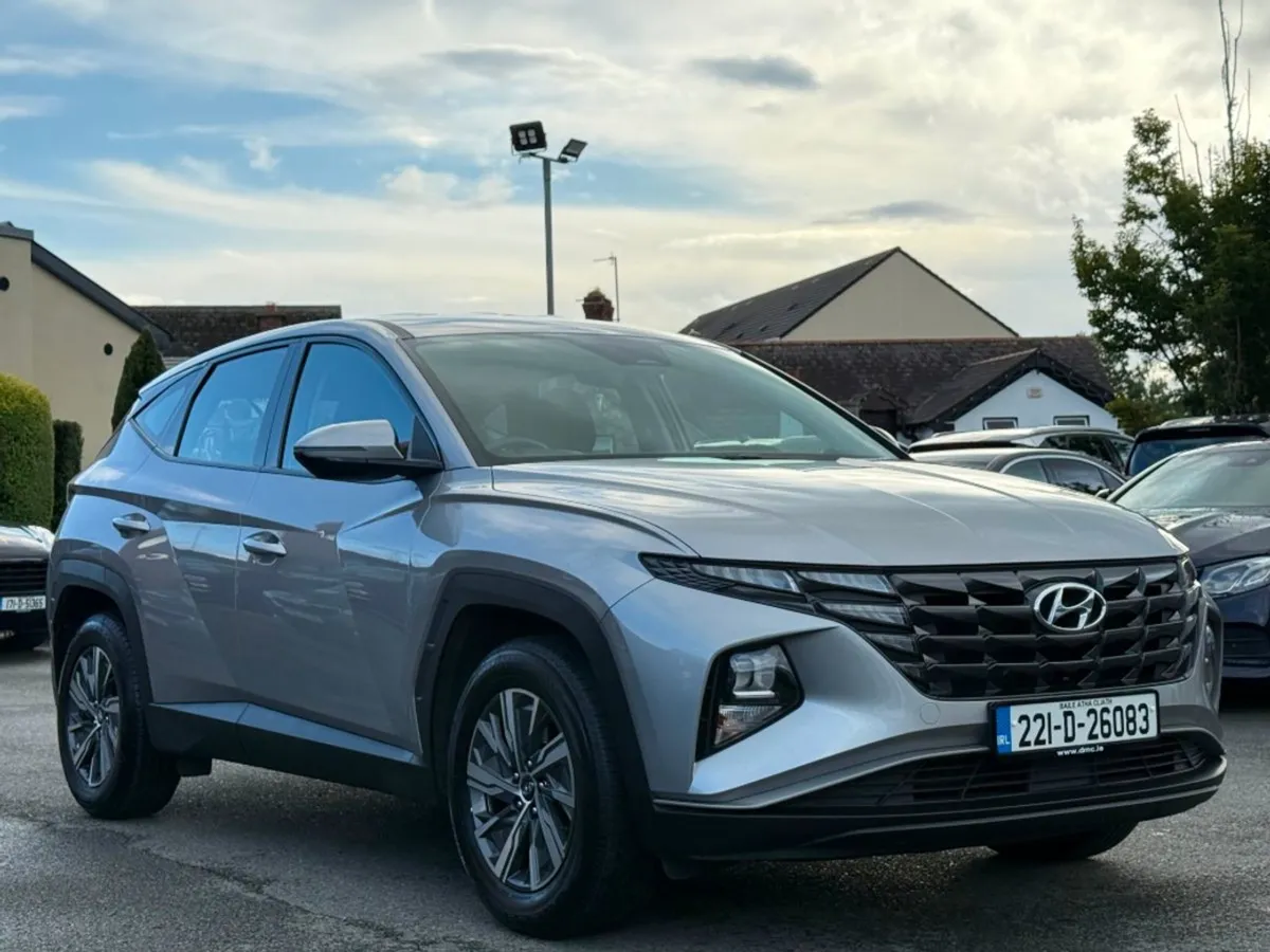 Hyundai Tucson 1.6d Comfort Plus 5DR  fsh - Image 3