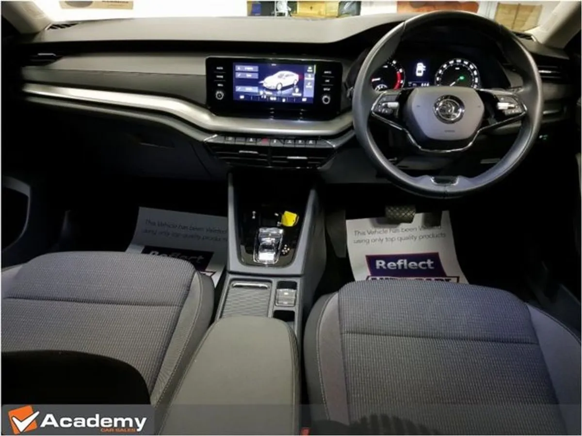 Skoda Octavia AMB 1.0tsi 110HP DSG 5 - Image 2