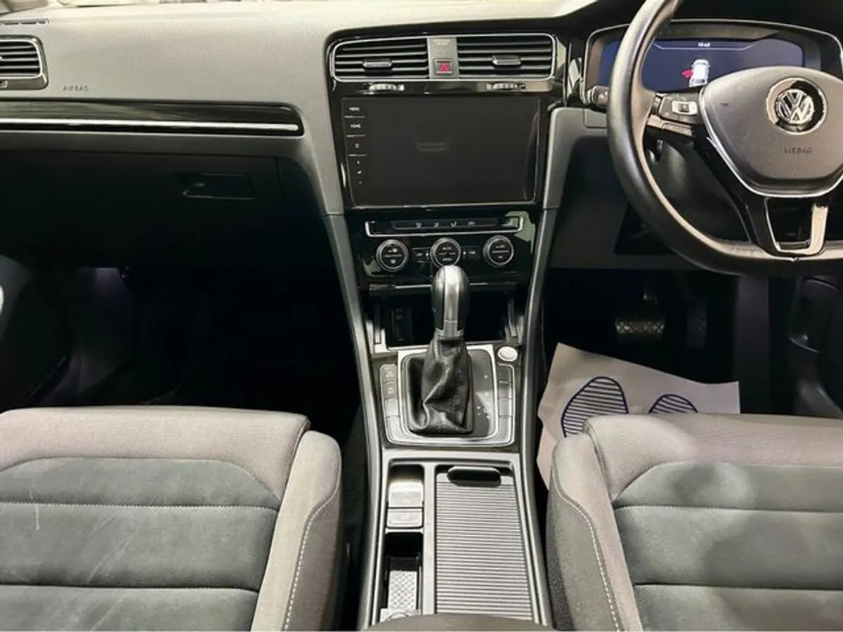 Volkswagen Golf 1.4 Highline Tech Edition - Image 3