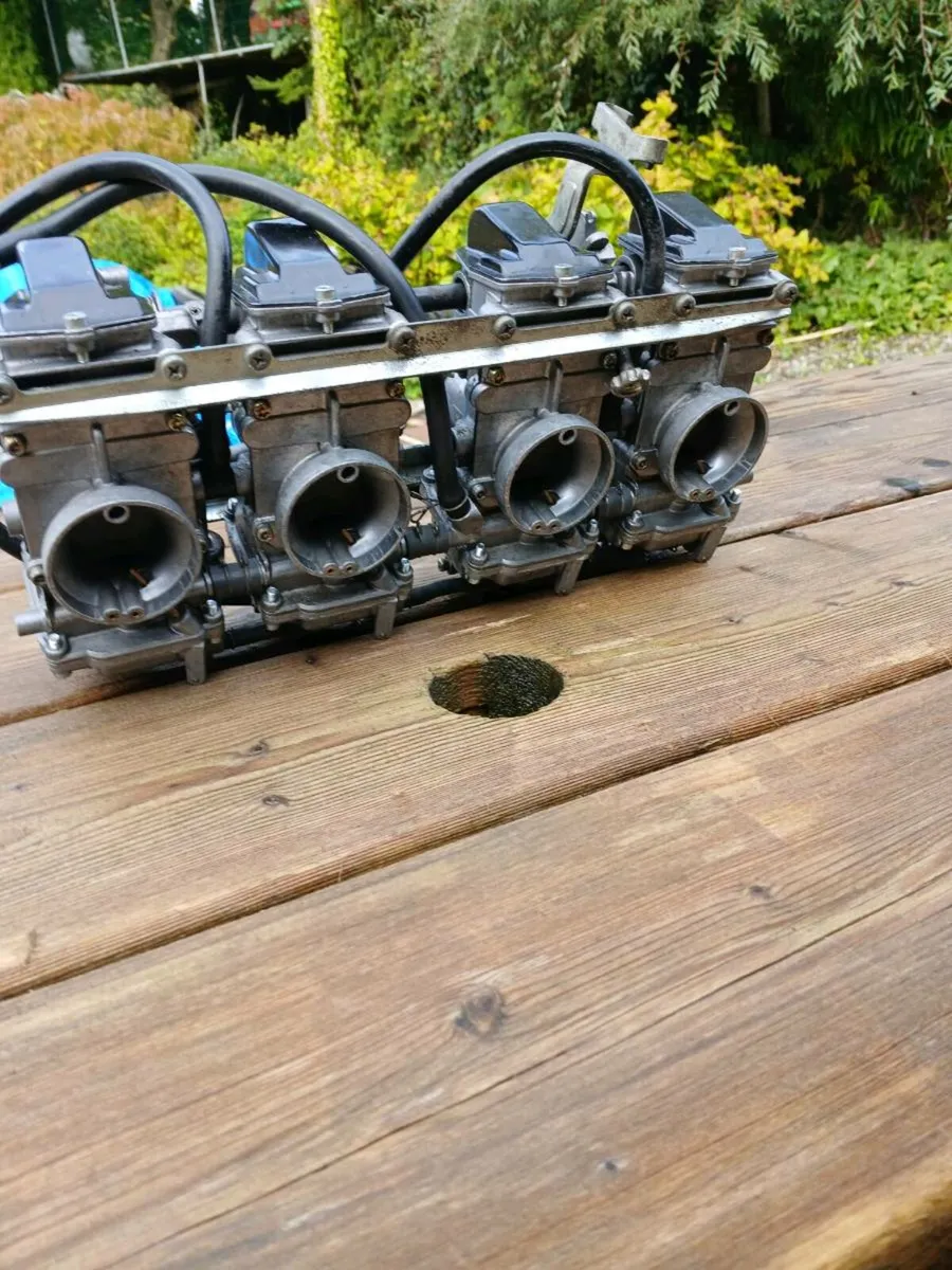 Suzuki GSXR 750/1100 Flat slide  Carbs - Image 1