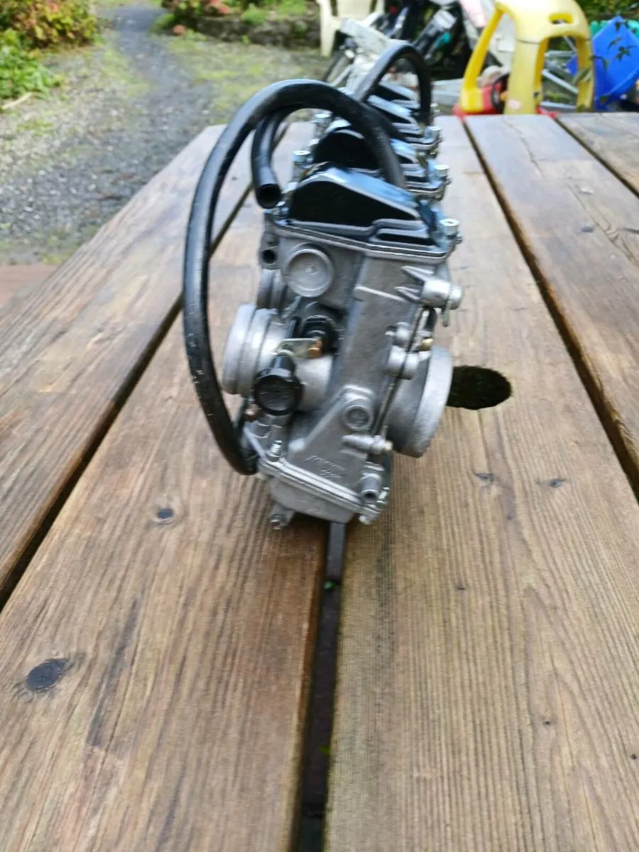 Suzuki GSXR 750/1100 Flat slide  Carbs - Image 4