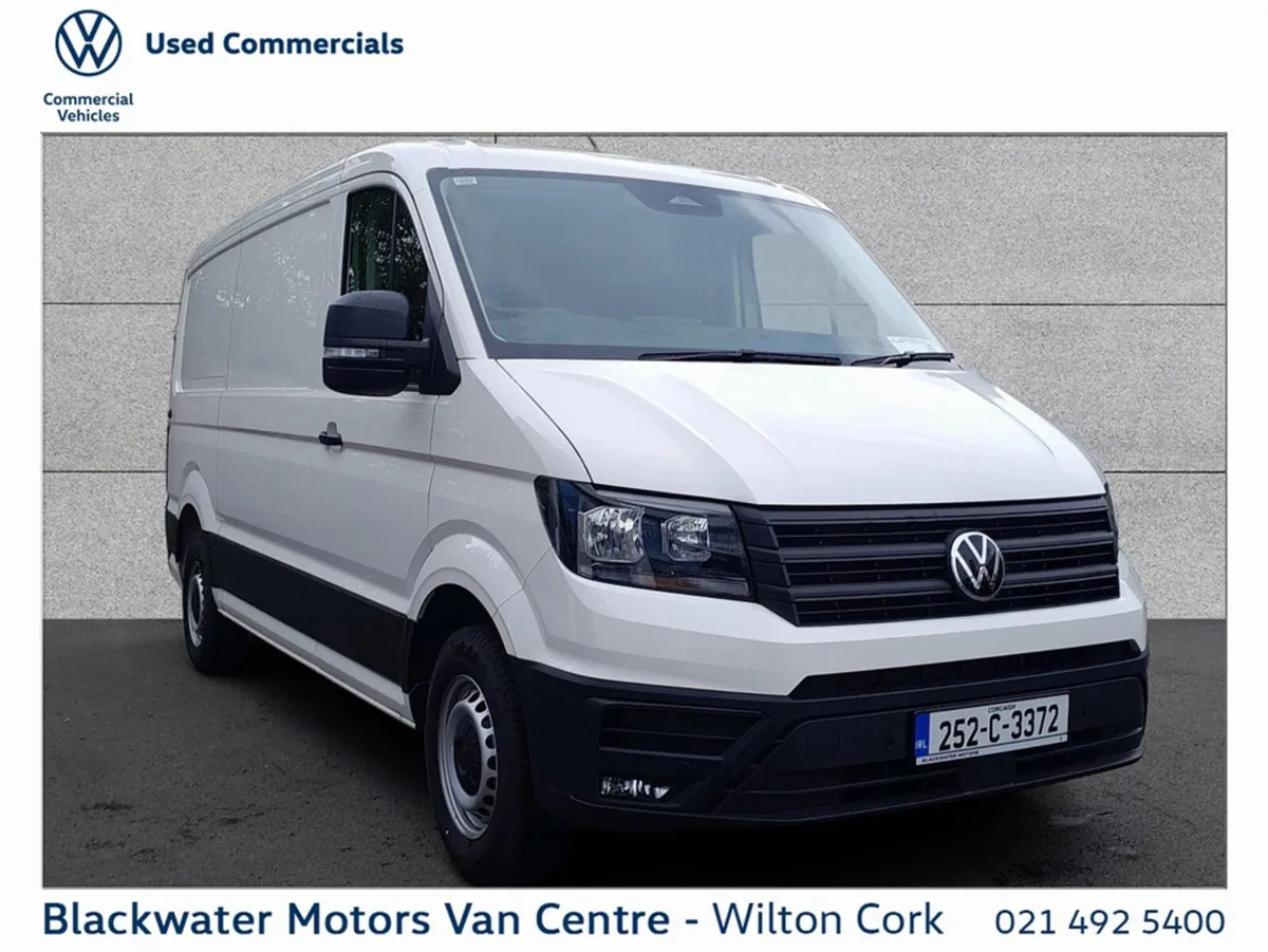 Volkswagen Crafter 30 MWB 140HP M6F - Image 1