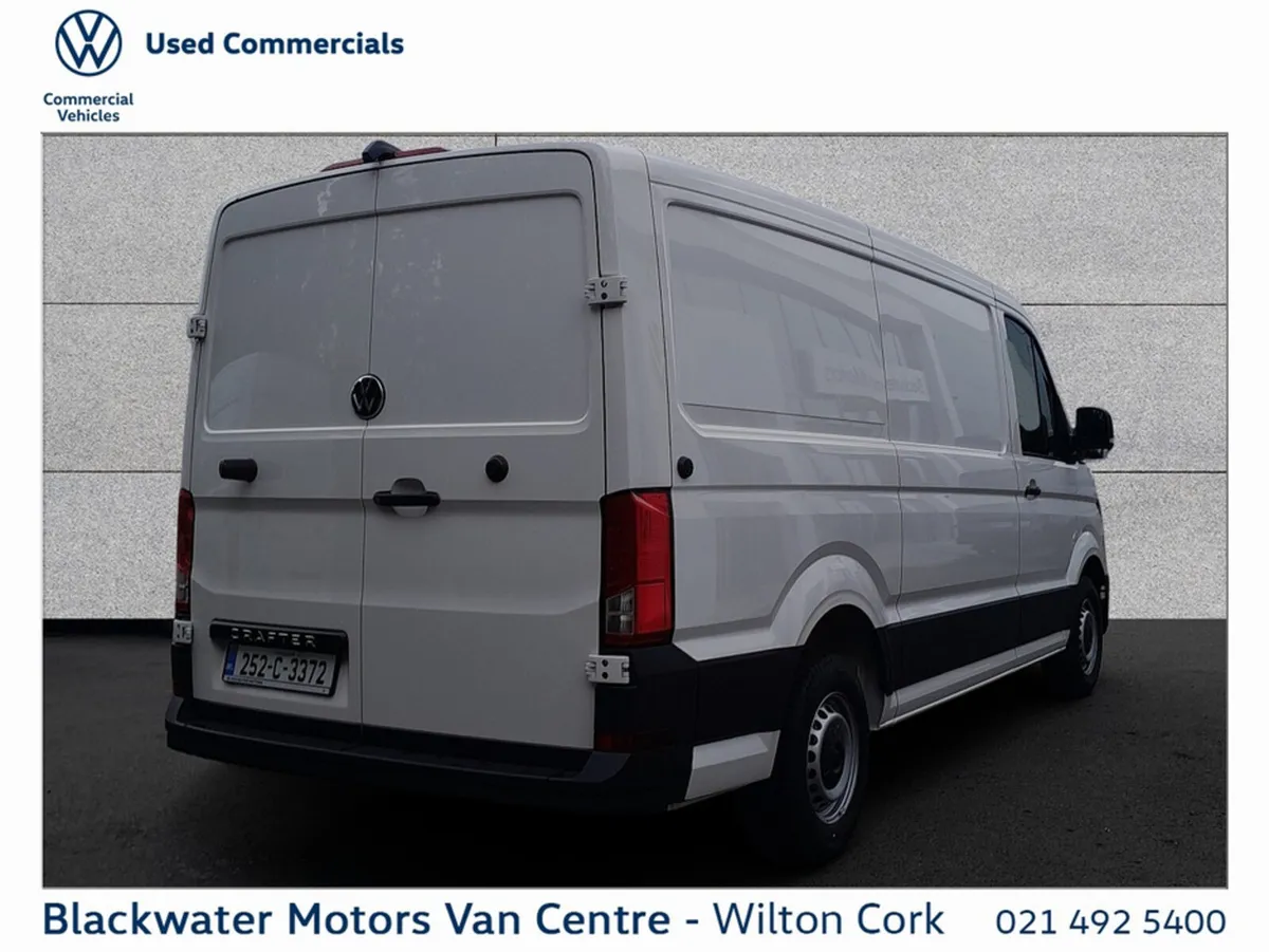 Volkswagen Crafter 30 MWB 140HP M6F - Image 4