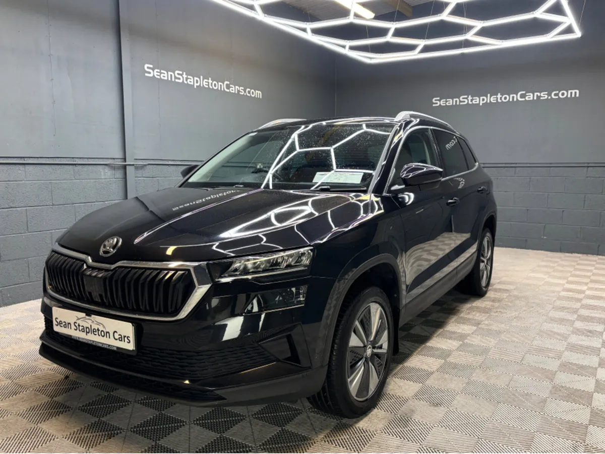 Skoda Karoq AMBITION 2.0 TDI 115HP 5 5DR - Image 1
