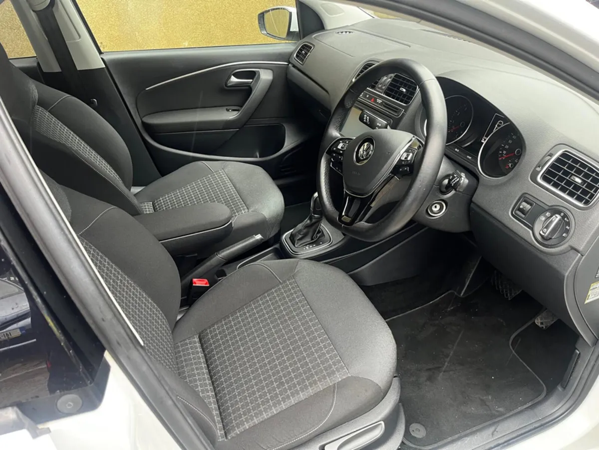 Volkswagen Polo AUTOMATIC 1.2 PETROL - Image 4