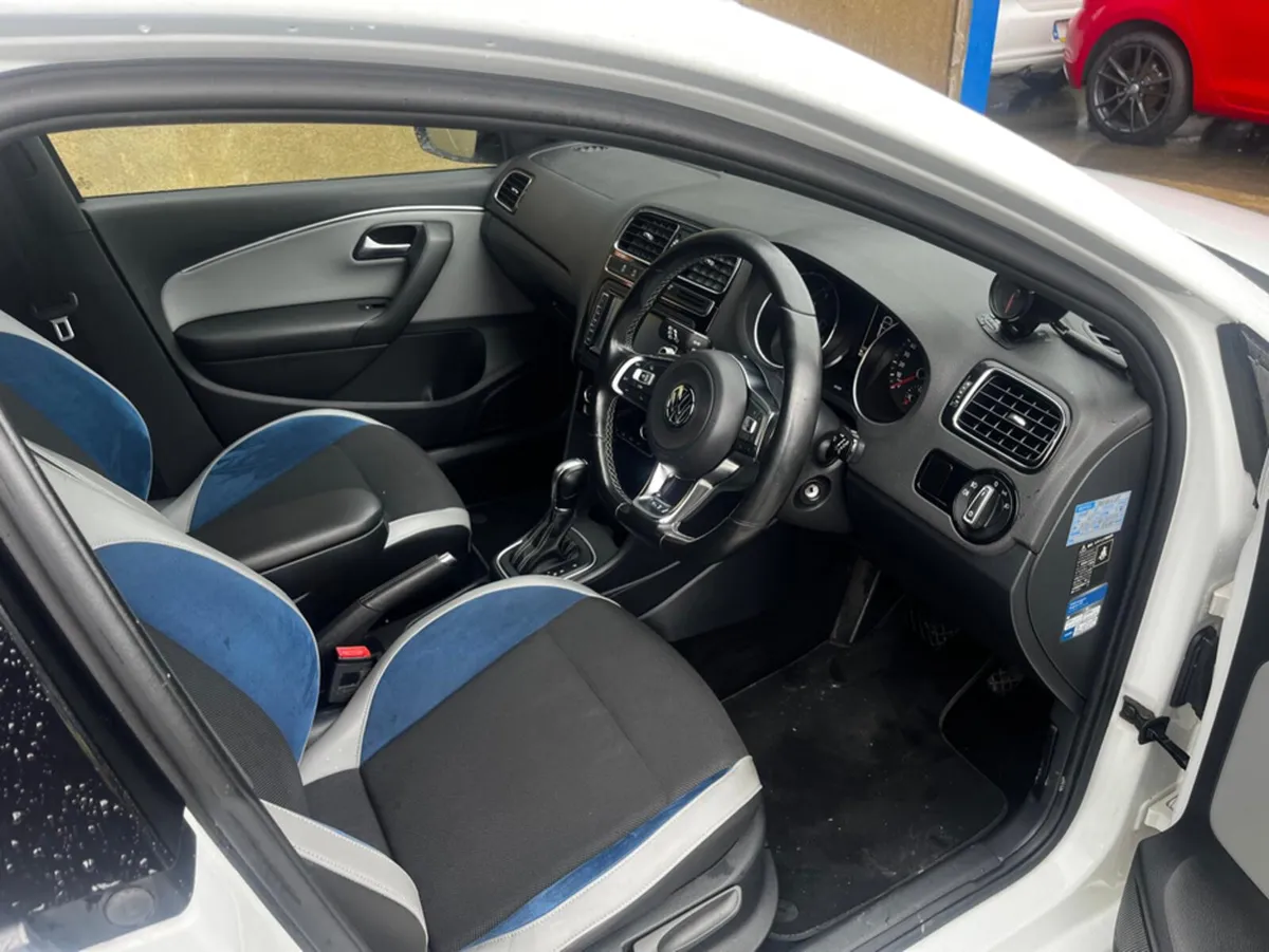 Volkswagen Polo GT 1.4 PETROL AUTOMATIC - Image 4