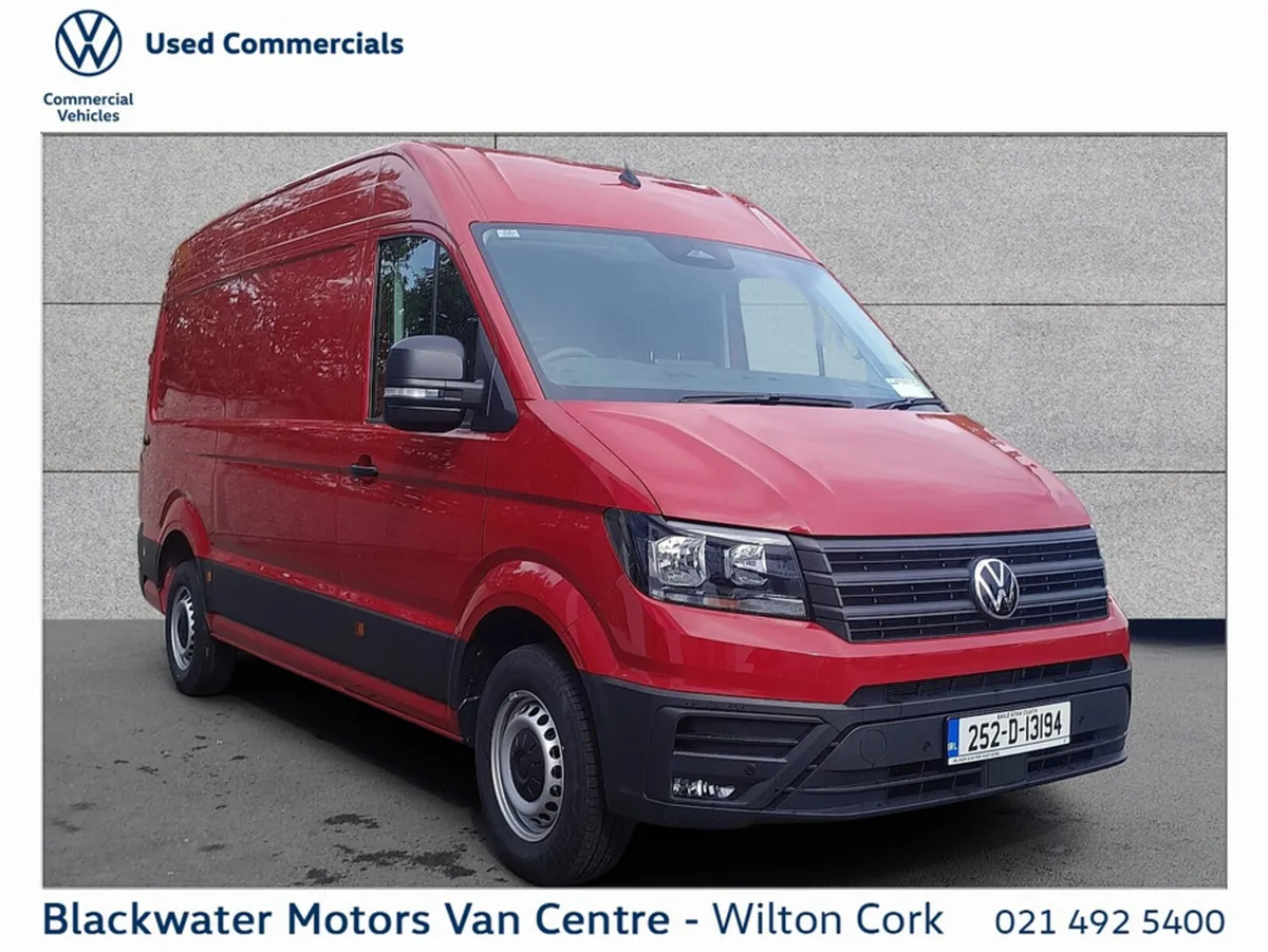 Volkswagen Crafter 30 MWB 140HP M6F - Image 1
