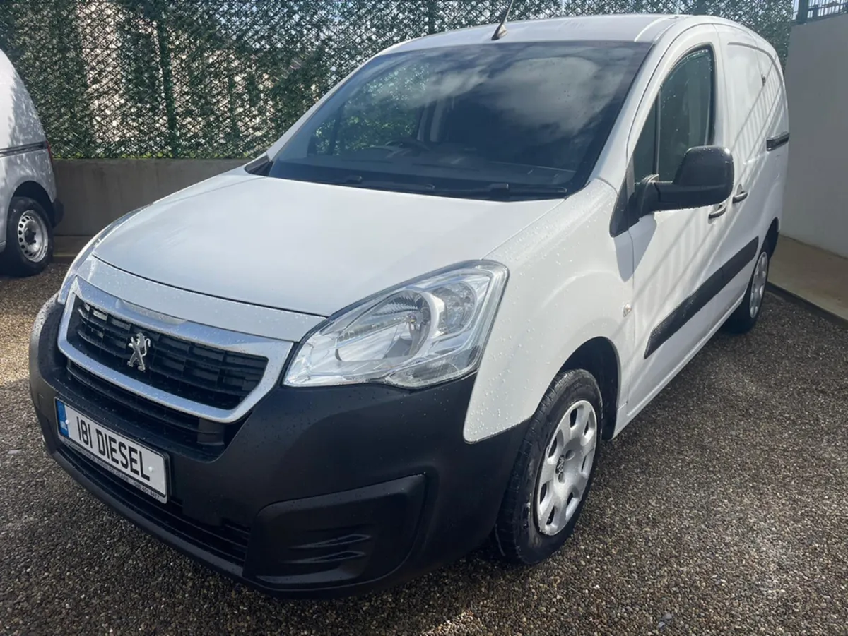 Peugeot Partner PROFESSIONAL L1 BLUE HDI - Image 2