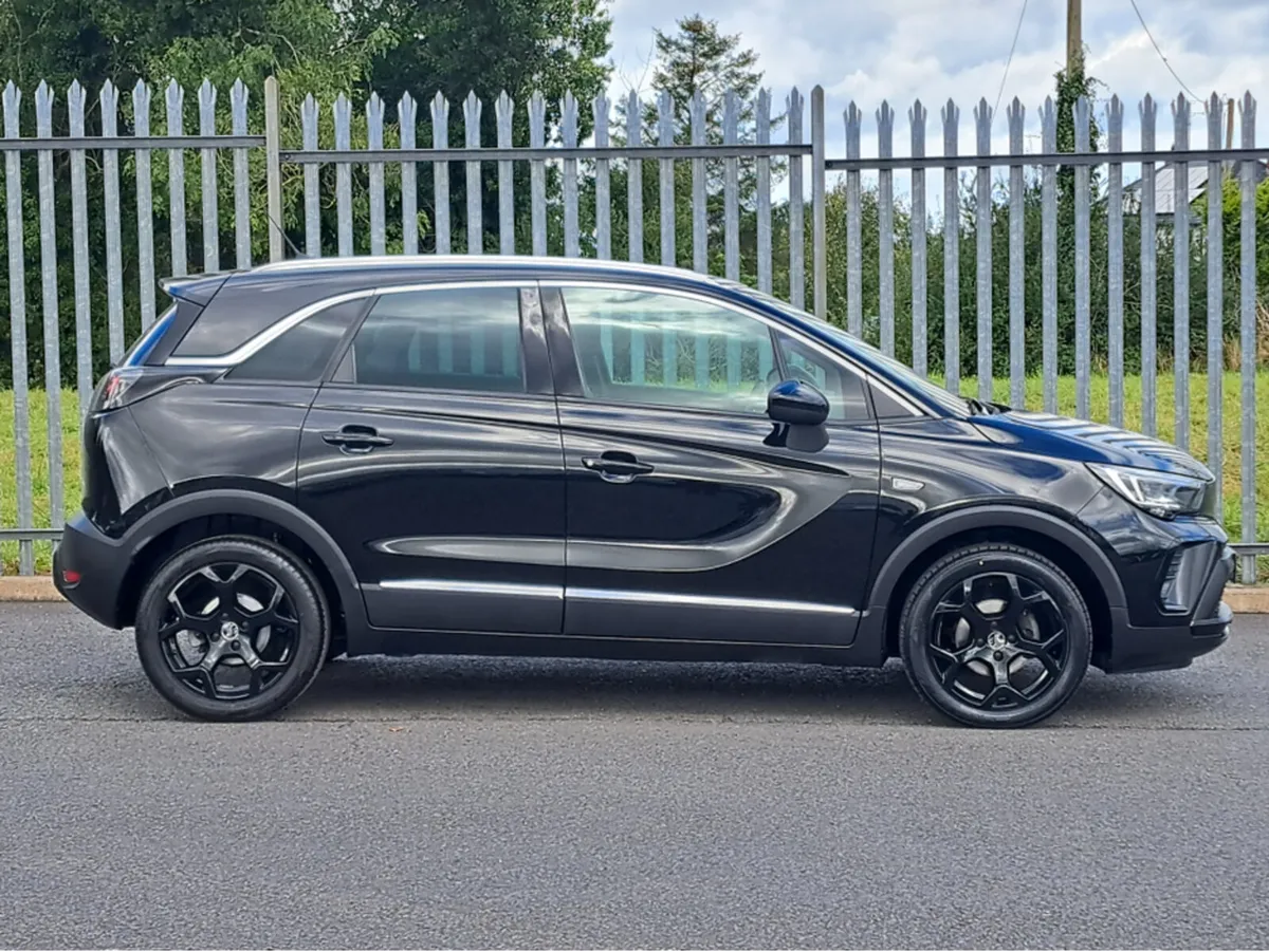 Opel Crossland ULTIMATE 1.5TD 110BHP **LEATHER/SUE - Image 3