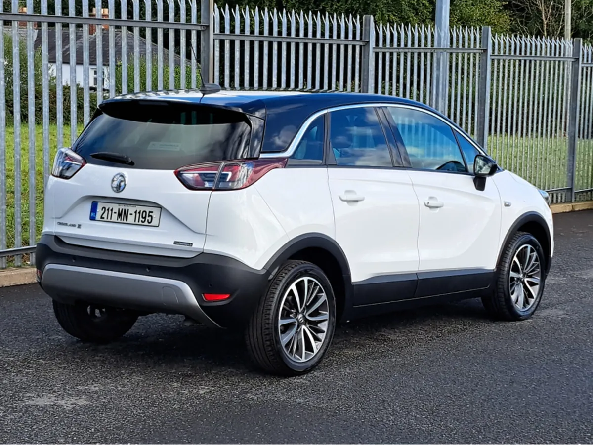 Opel Crossland ELITE 1.2TURBO 130BHP **LED HEADLIG - Image 3