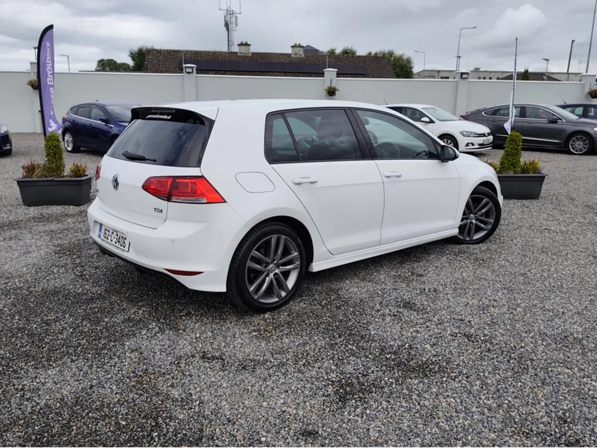 Volkswagen Golf EDITION-R 1.6 TDI MANUAL 5SPEED 11 - Image 2