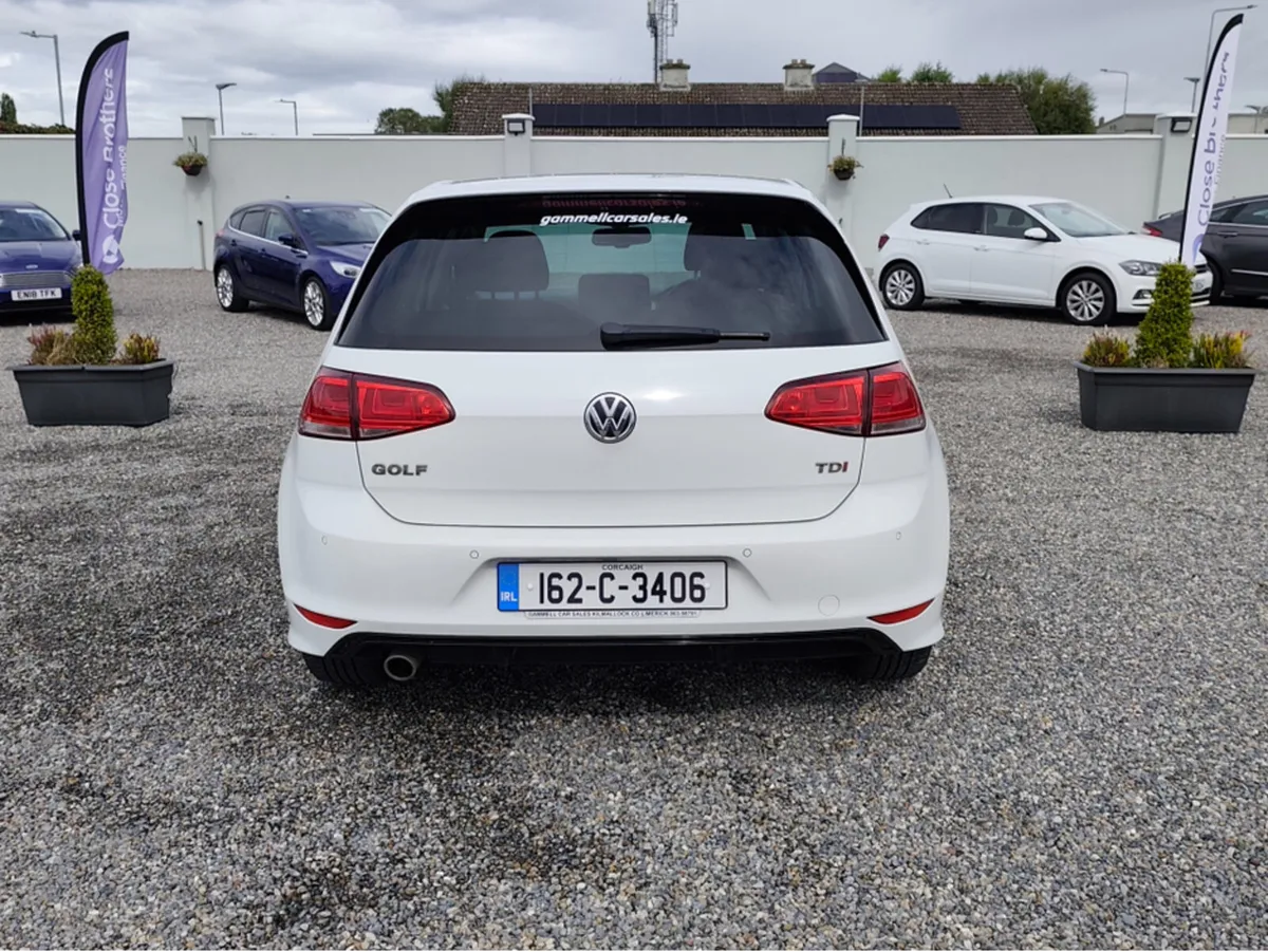Volkswagen Golf EDITION-R 1.6 TDI MANUAL 5SPEED 11 - Image 3