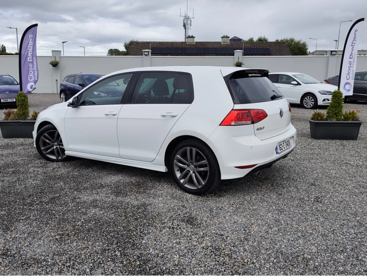 Volkswagen Golf EDITION-R 1.6 TDI MANUAL 5SPEED 11 - Image 4