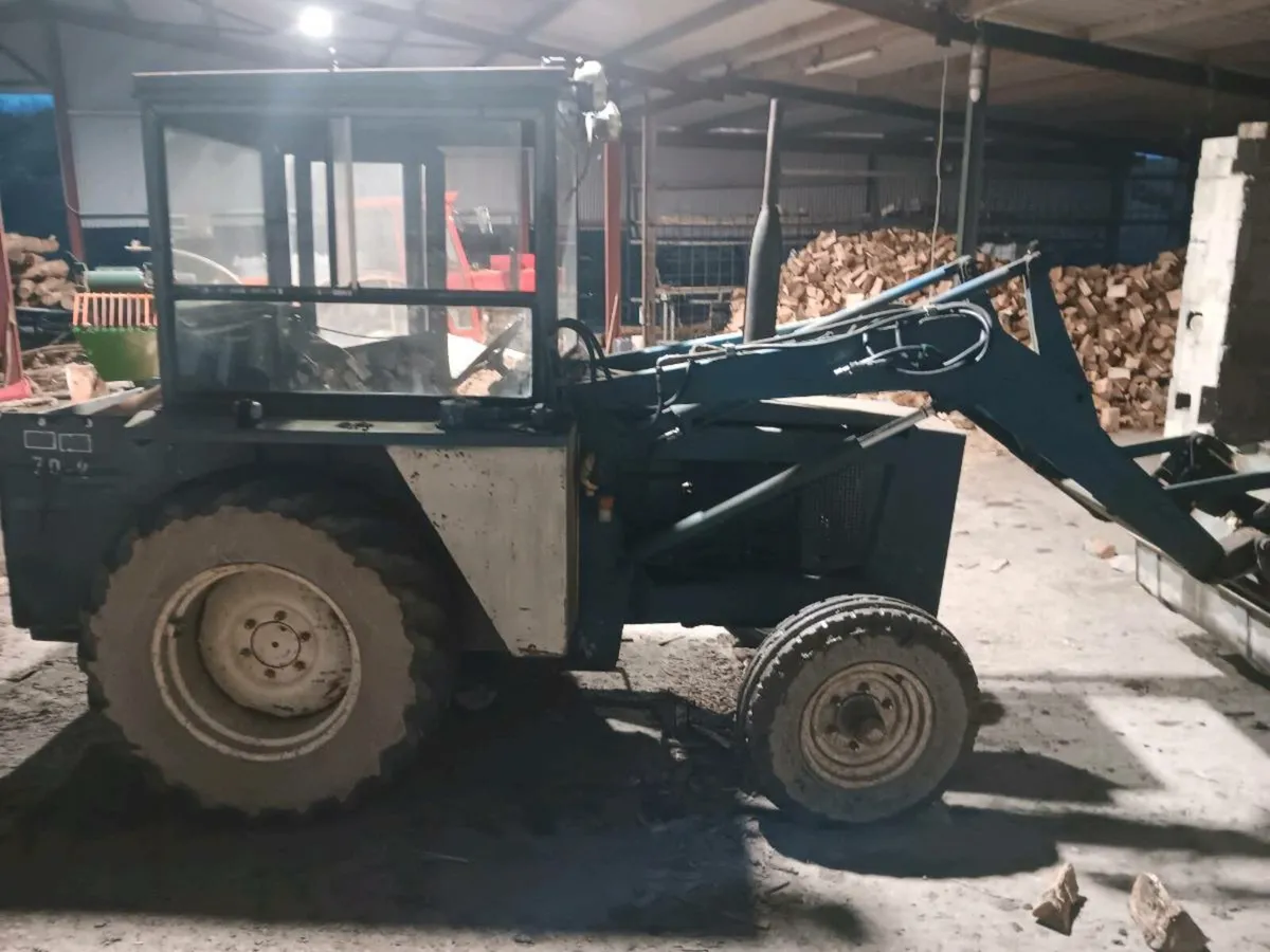 Manitou loader
