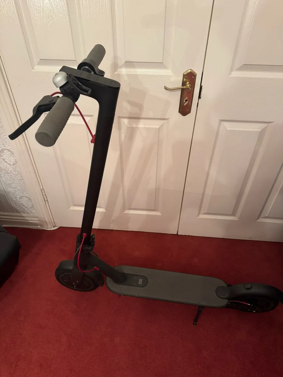 Electric scooter - Image 1