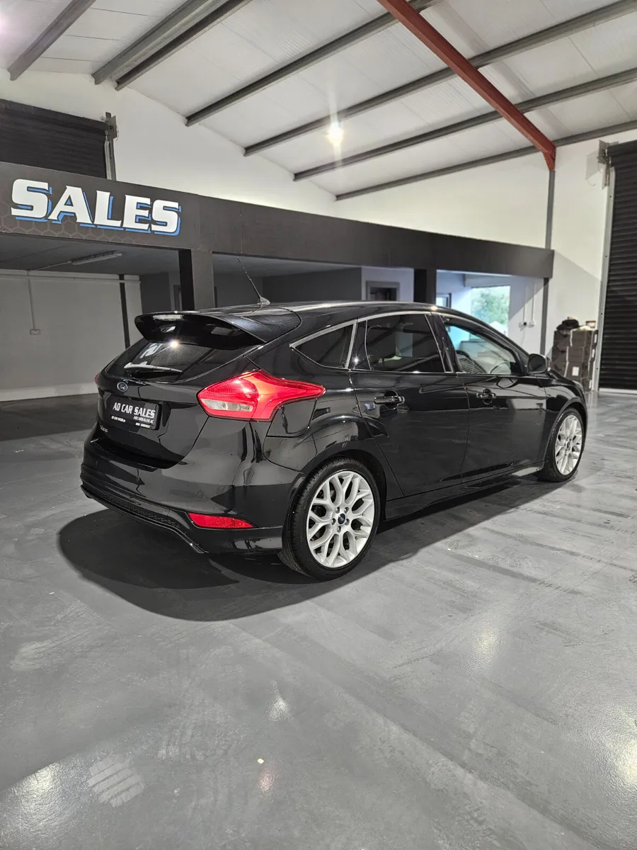 Ford Focus 2015 1.5 tdci zetec s - Image 4