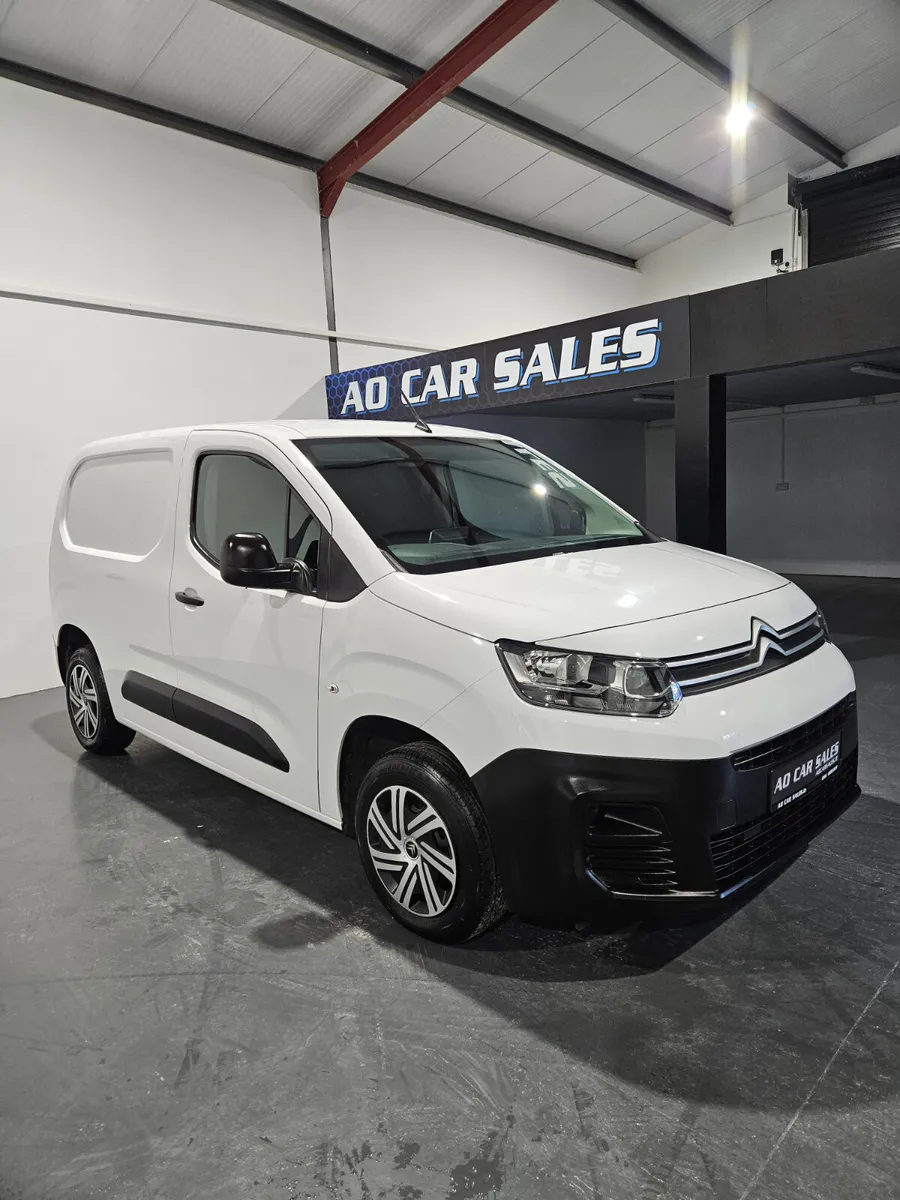 2023 citroen berlingo hdi - Image 1