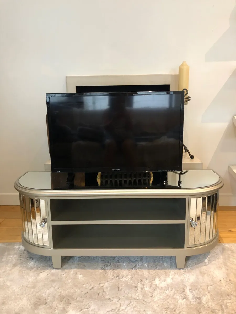 TV unit - Image 4
