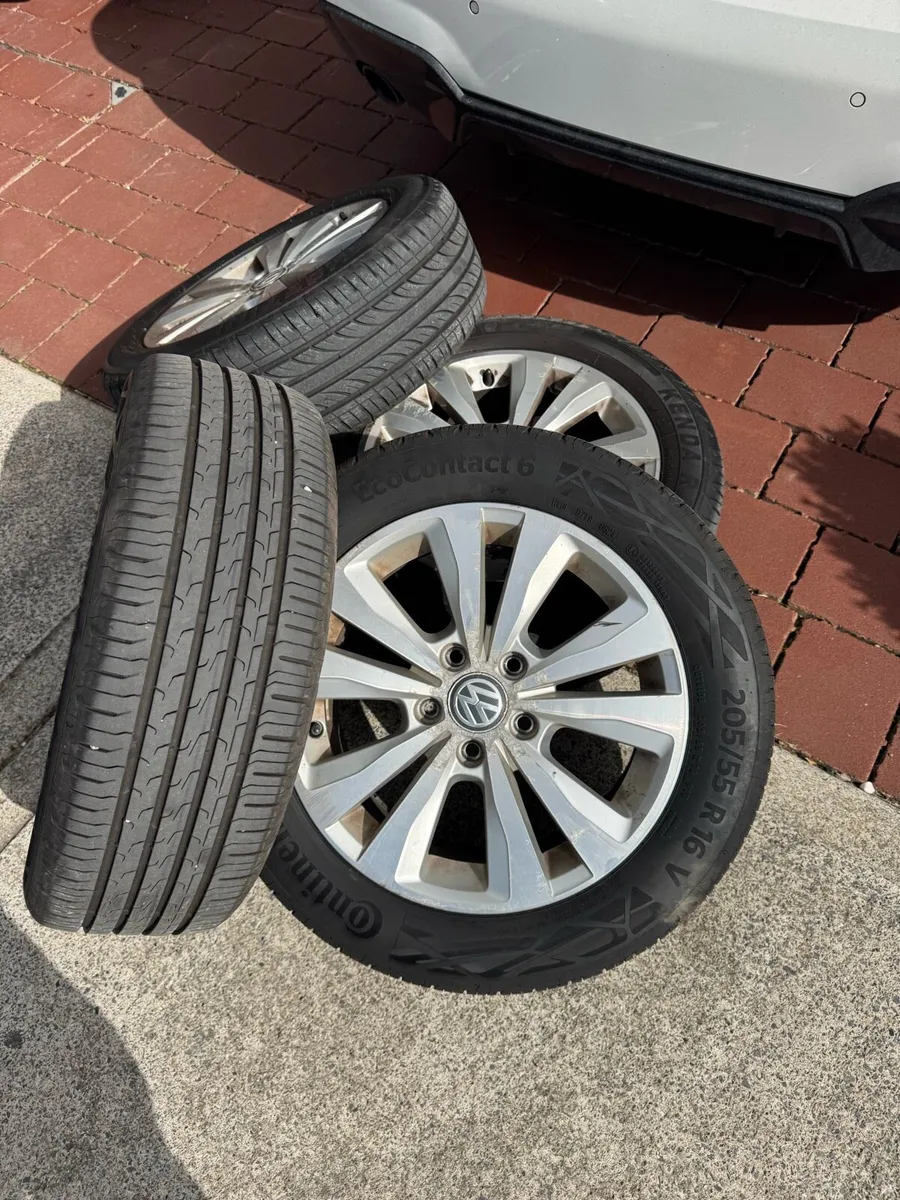 R16 Continental Tyres 205/55 CADDY GOLF , PASSAT - Image 3