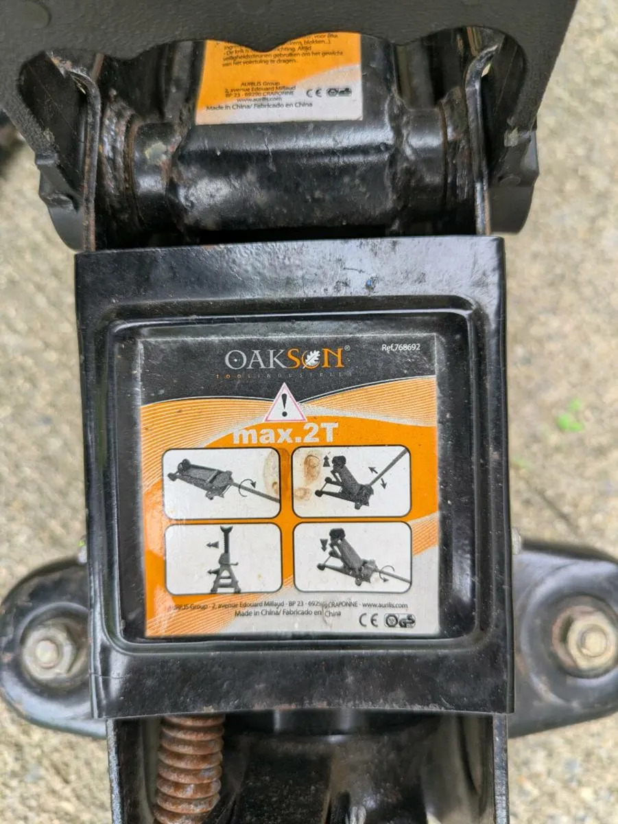 Car jack - Image 1