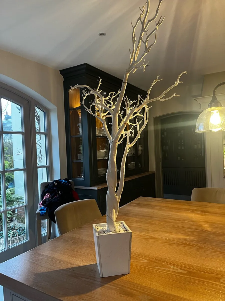 Helen Turkington Christmas snow covered tree - Image 2