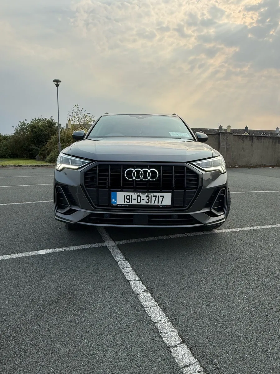 Audi Q3 2.0TDI 35 S-LINE AUTO - Image 1