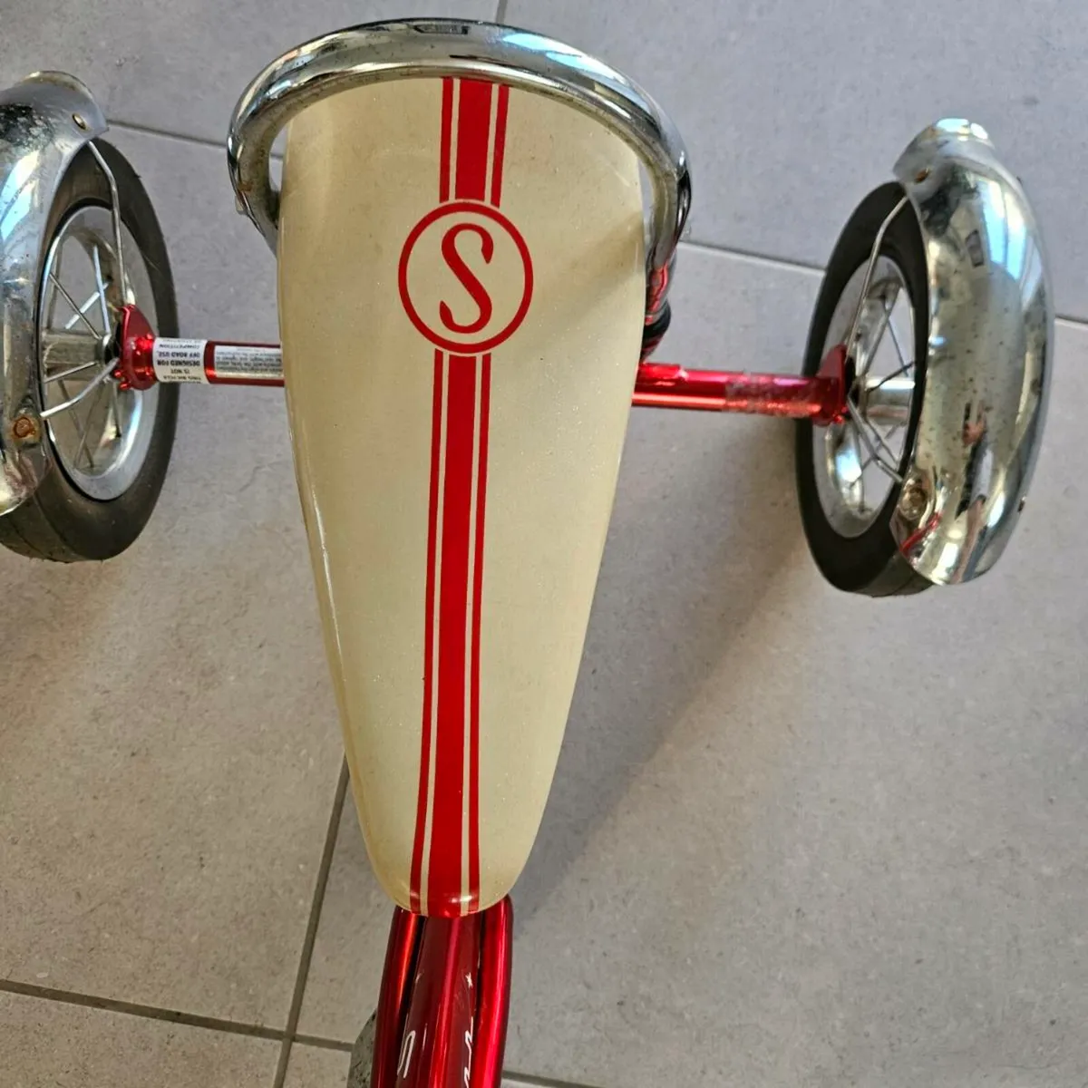 Shwinn stingray tricycle - Image 4