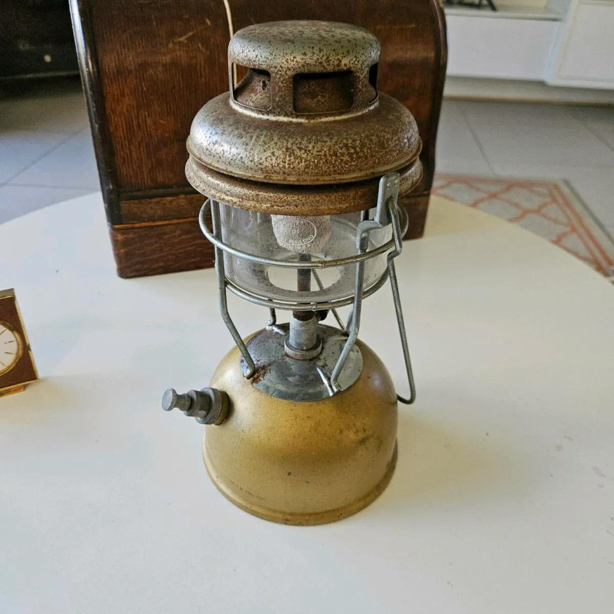 Vintage tilley lamp - Image 1