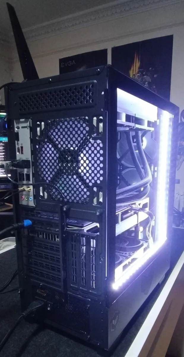 MSI TUF Ryzen 5 RTX 5070 Gaming PC - Image 4