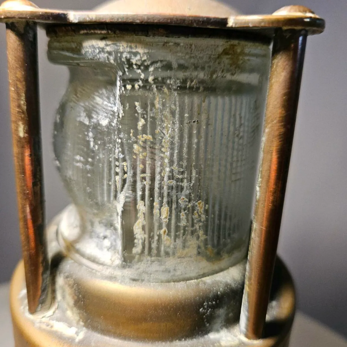 Oldham brass lamp - Image 4