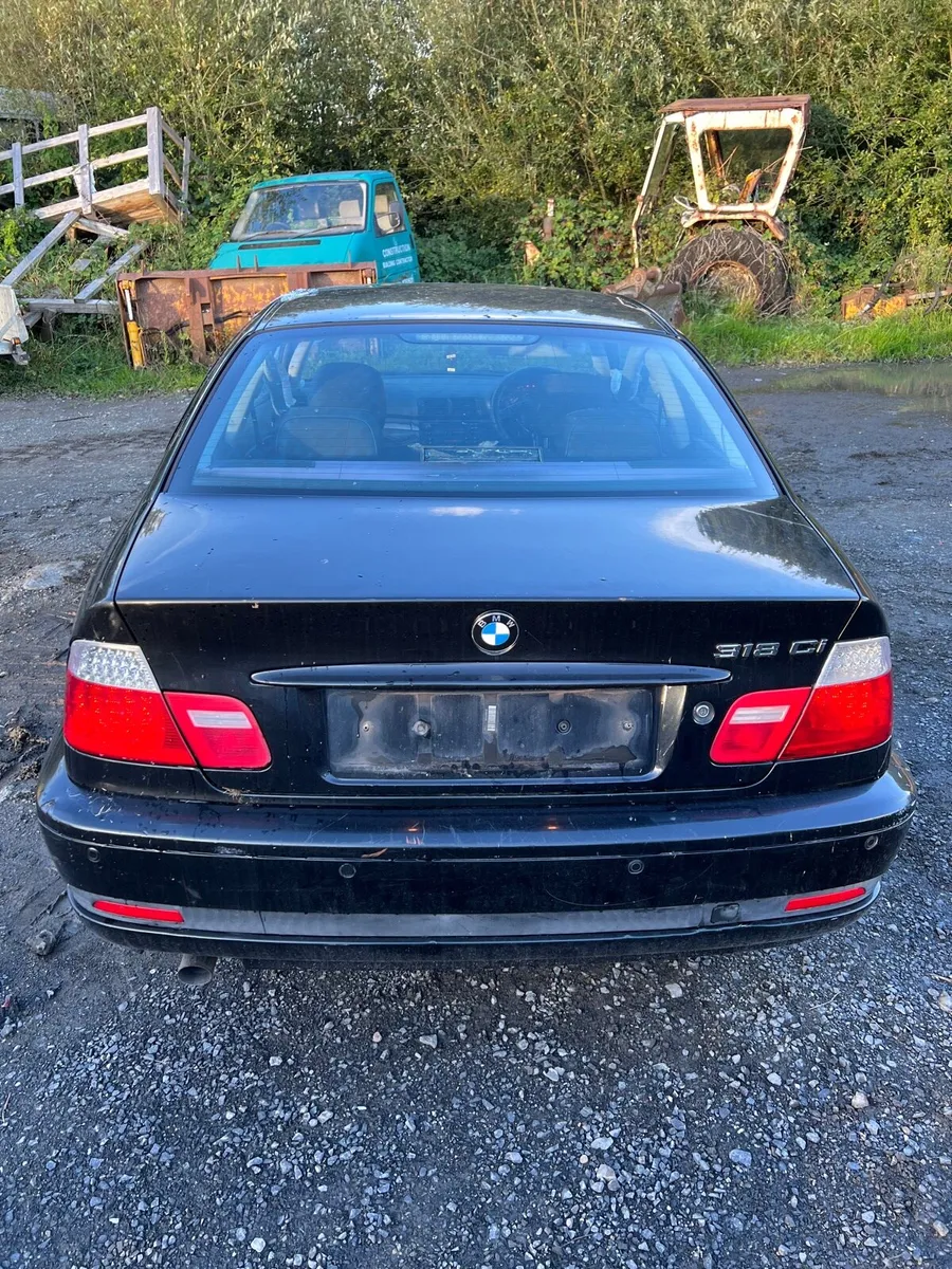 Breaking bmw 318ci e46 3 series 2004 475/9 n42b20a - Image 3
