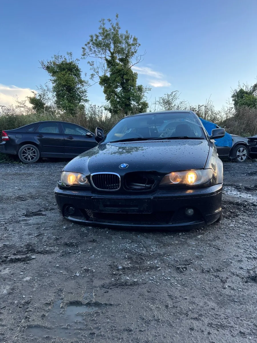 Breaking bmw 318ci e46 3 series 2004 475/9 n42b20a - Image 4