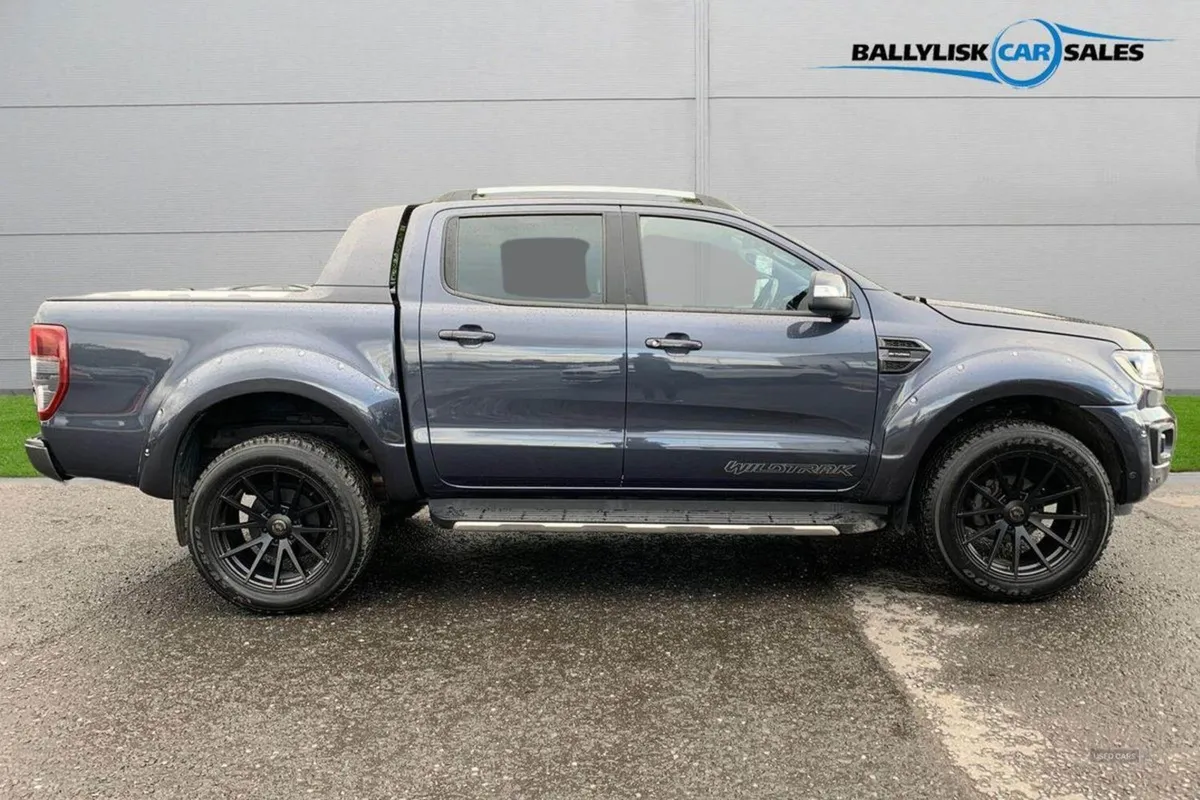 Ford Ranger 2.0 TDI Wildtrak Auto 4WD Iin Grey Wi - Image 3