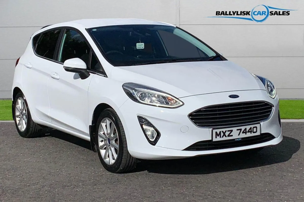 Ford Fiesta 1.0t 100PS Titanium in White With 24k - Image 1