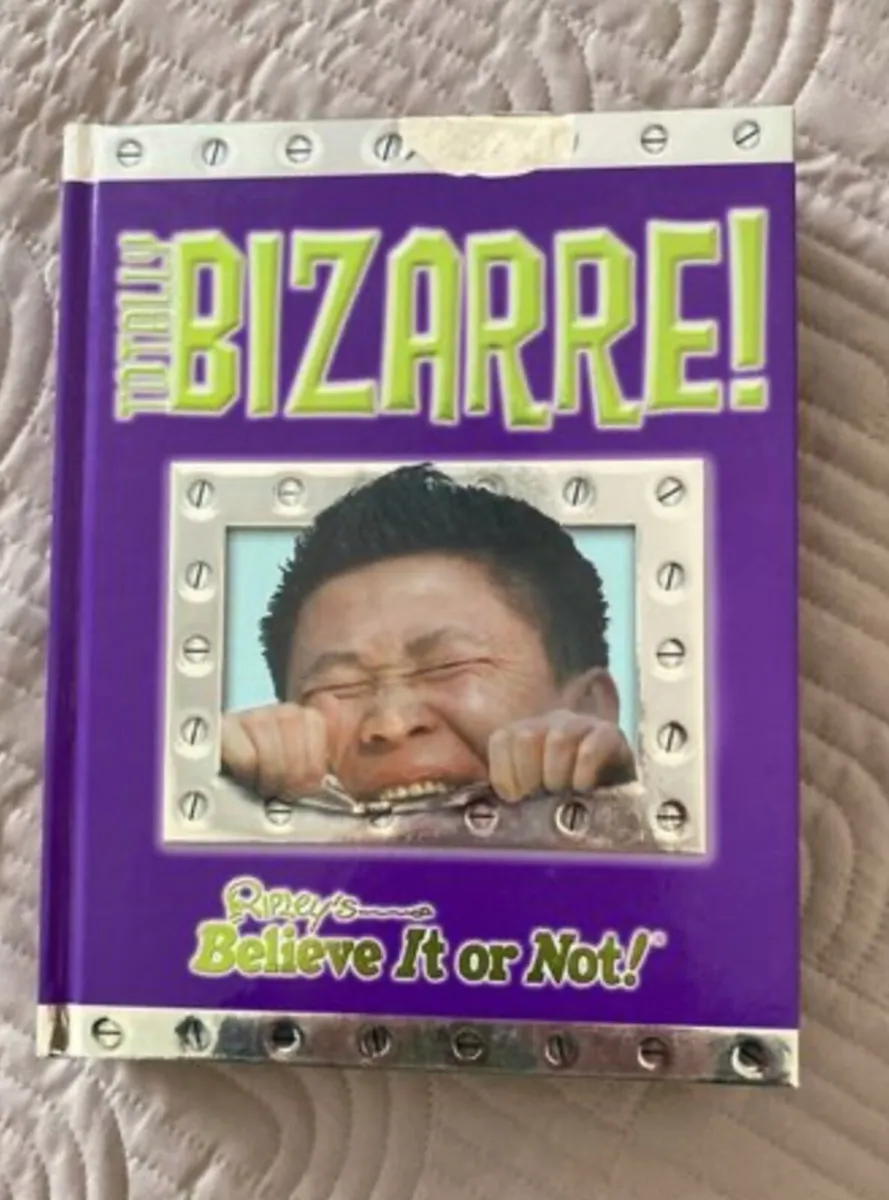 Book: Ripley's Believe it or Not: Totally Bizarre - Image 1