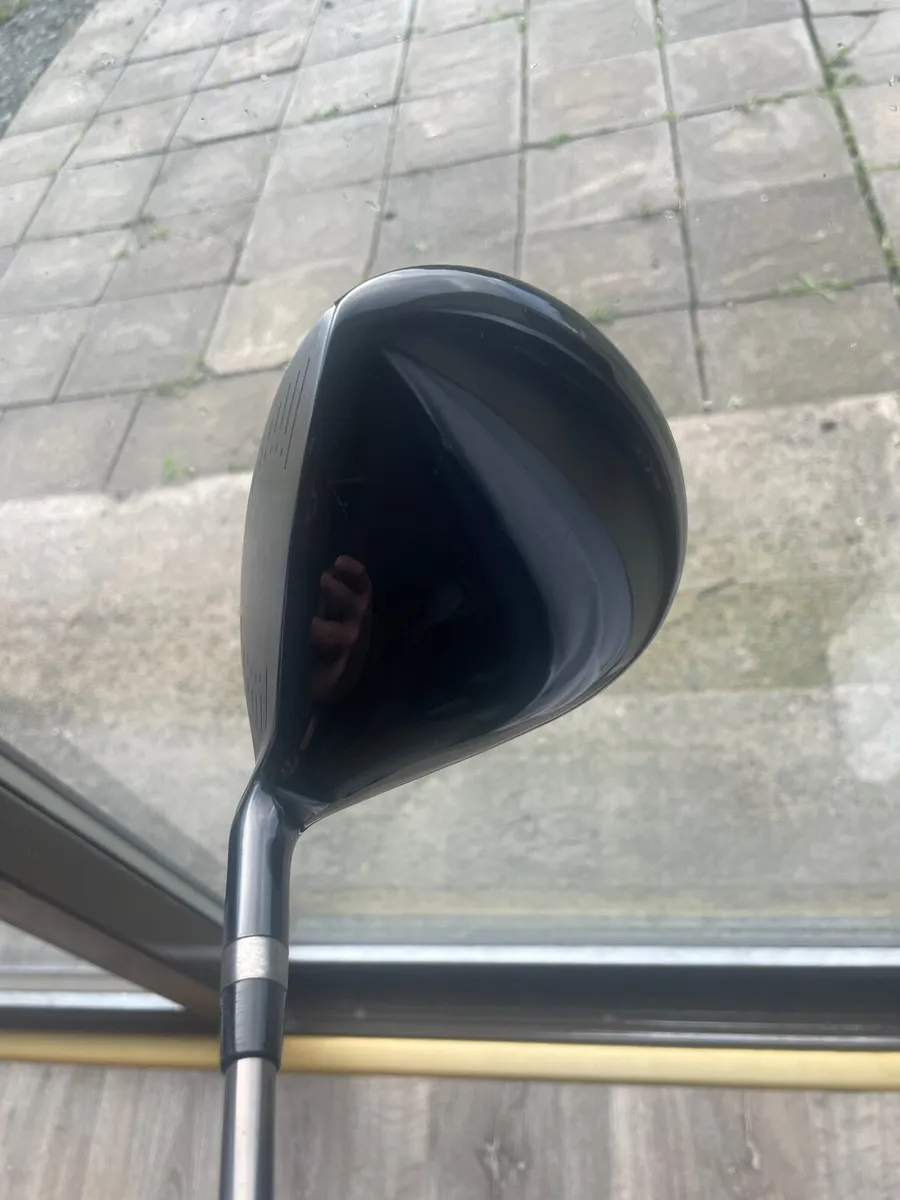 Golf clubs (Driver, 5-8 Irons) - Image 3
